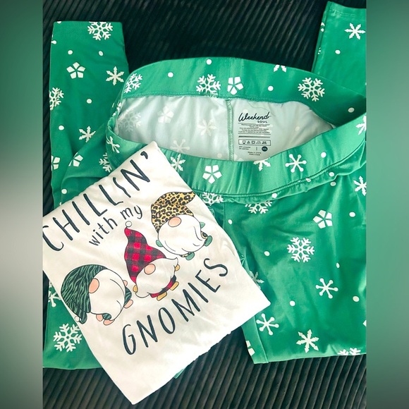 Chillin with my Gnomies Set 3/4 Sleeve Tee Matching Green Snowflake Leggings XXL - Picture 6 of 7